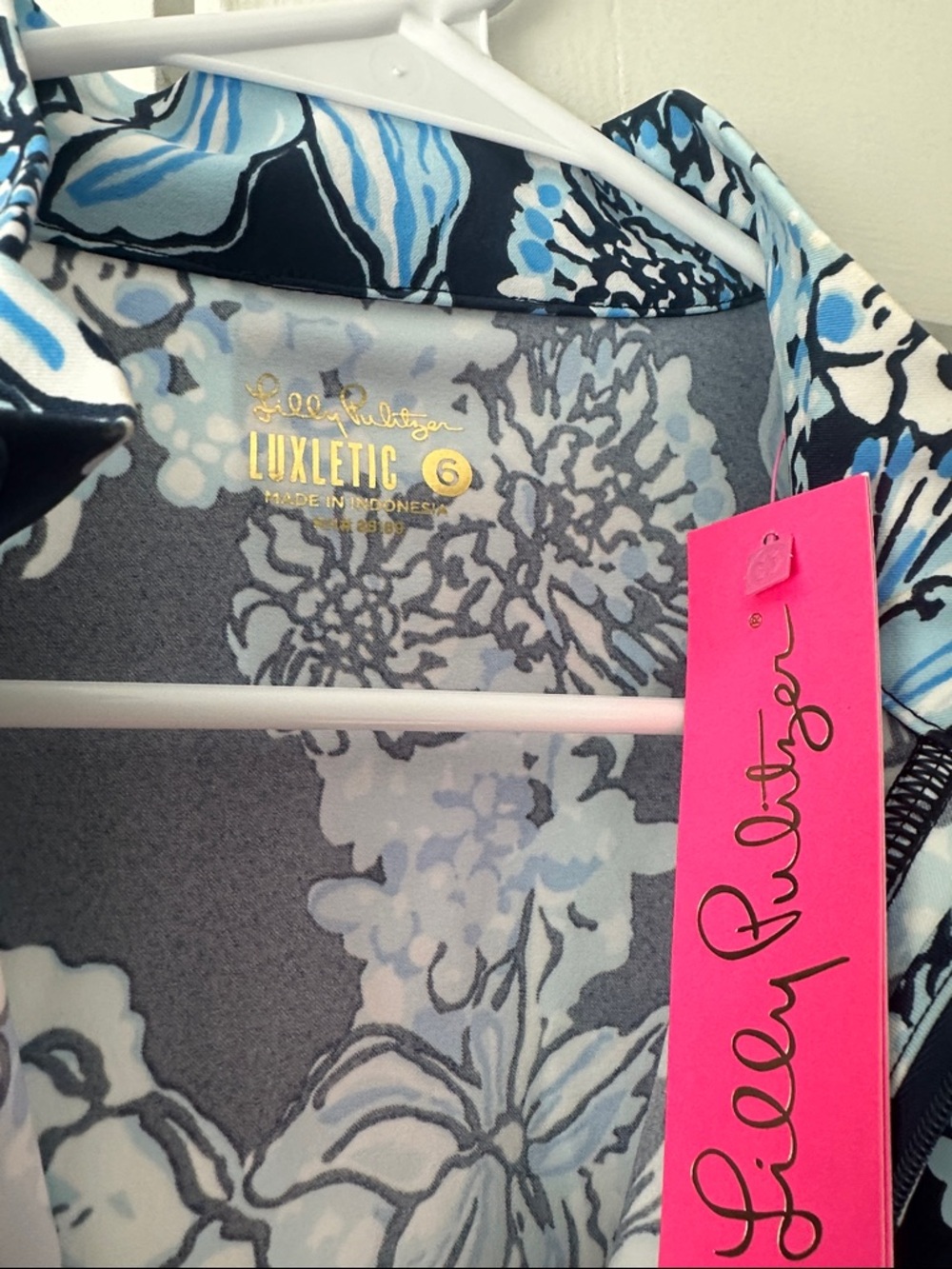 NWT Lilly Pulitzer UPF 50+ Luxletic Kathy Dress - Low Tide Navy Bouquet All Day - Picture 8 of 8